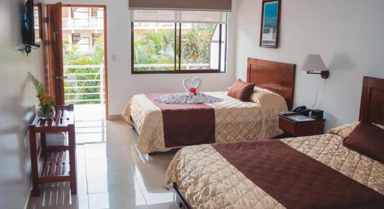 Hotel Arenas En Punta Leona Las Agujas Екстериор снимка