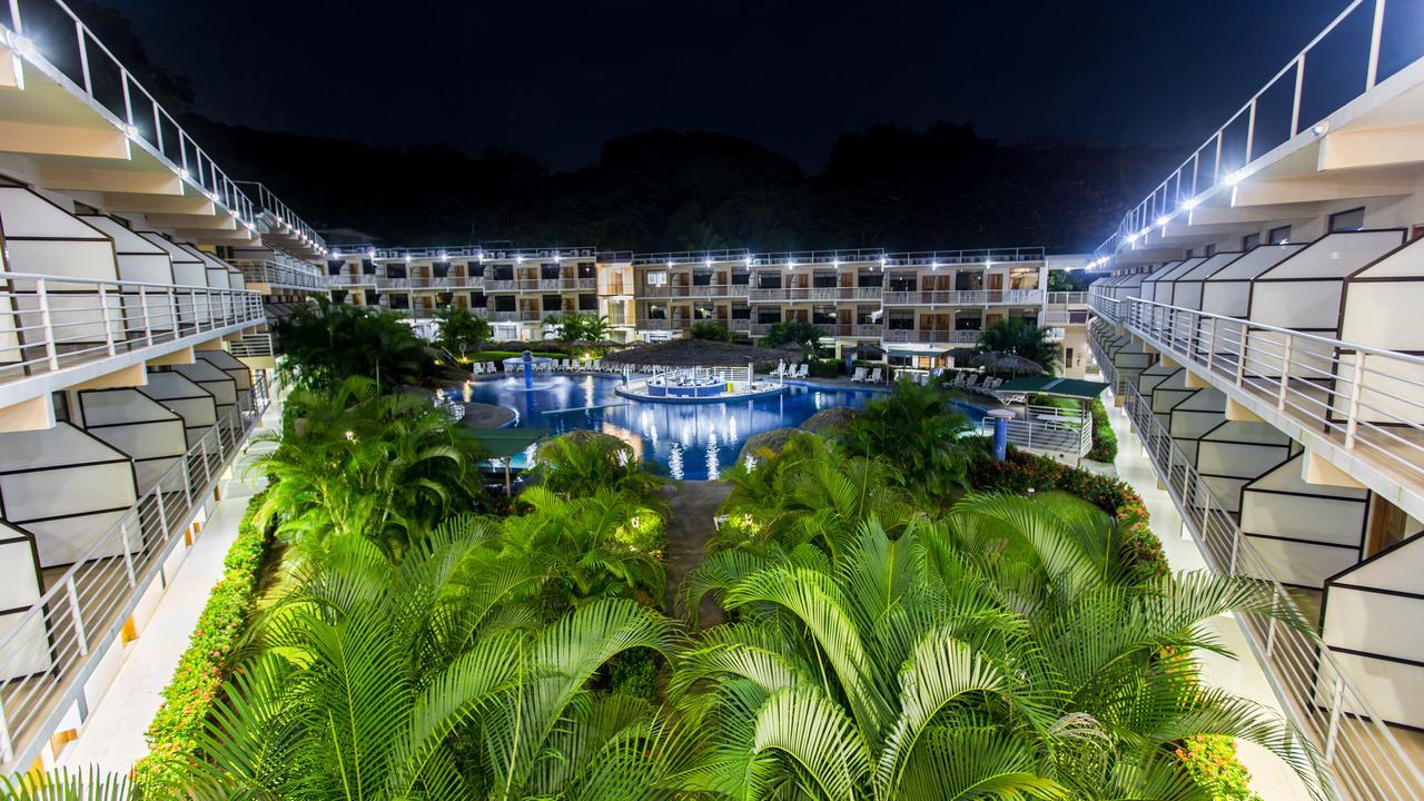 Hotel Arenas En Punta Leona Las Agujas Екстериор снимка