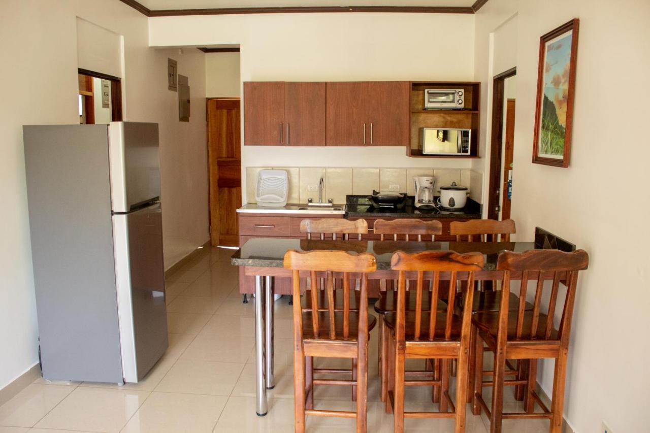 Hotel Arenas En Punta Leona Las Agujas Екстериор снимка